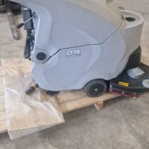 Maquina de fregar suelos - Modelo CR70